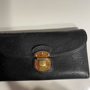 Louis Vuitton Mahina Wallet